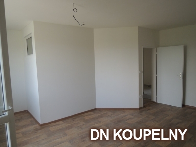 46-691-pokladka-podlahy-pri-kompletni-rekonstrukci-bytu-ostrava