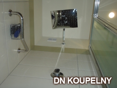48-714-sprcha-podomitkova-panelak-ostrava